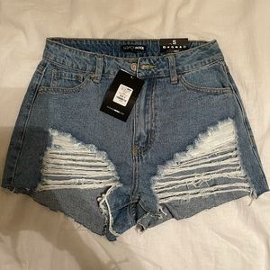 Brand new Fashion Nova denim jean shorts.